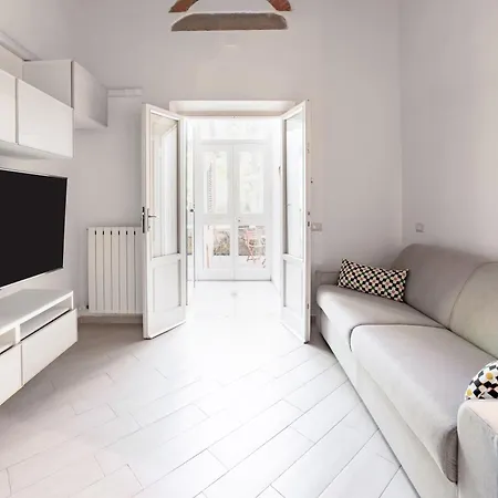 Apartamento Hostly-garden House San Lorenzo-few Steps To Tower