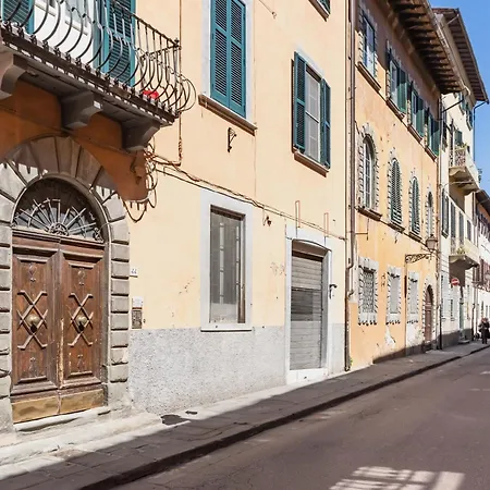 Hostly-garden House San Lorenzo-few Steps To Tower Apartment *